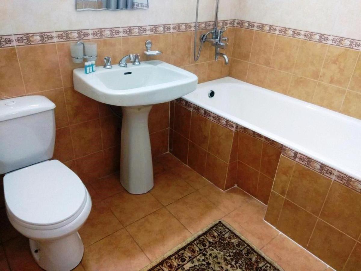 Safar Hotel Tashkent Bagian luar foto